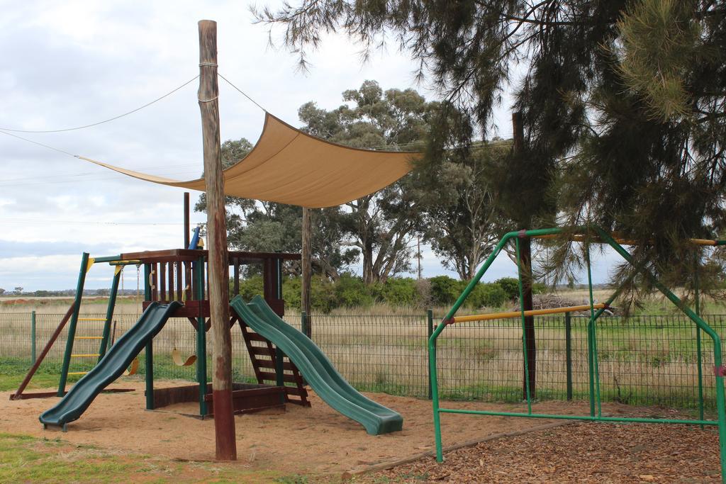 Aussie Cabins Hotel Dubbo Zewnętrze zdjęcie