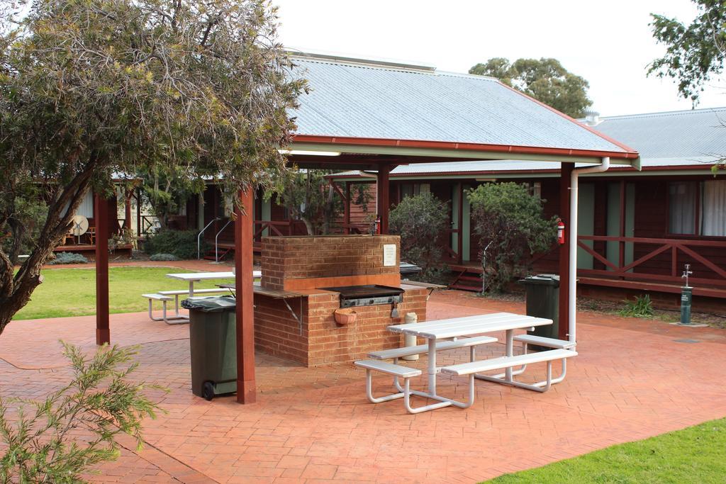 Aussie Cabins Hotel Dubbo Pokój zdjęcie